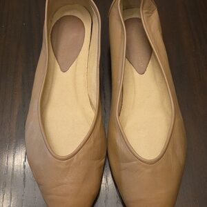 Elegant Tan Leather Flats